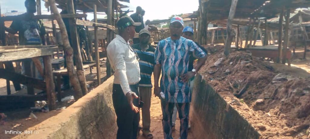 CLEANLINESS INITIATIVE TAKES CENTER STAGE IN AGENEBODE GENERAL MARKET: AS RT. HON. EKPESON LEADS THE CHARGE FOR A CLEANER, HEALTHIER, AND MORE PROSPEROUS ETSAKO EAST img 20260414 wa0017